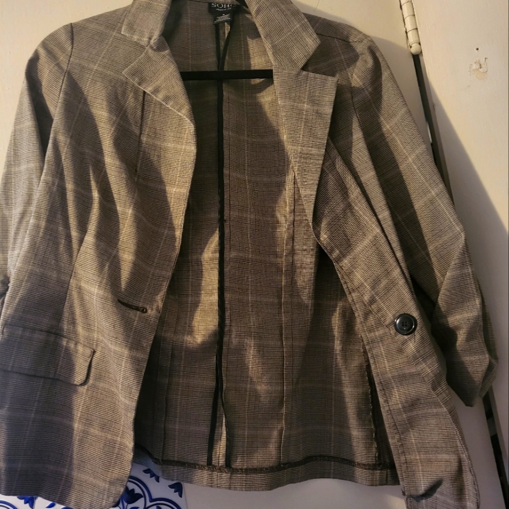 Plaid Fitted Blazer